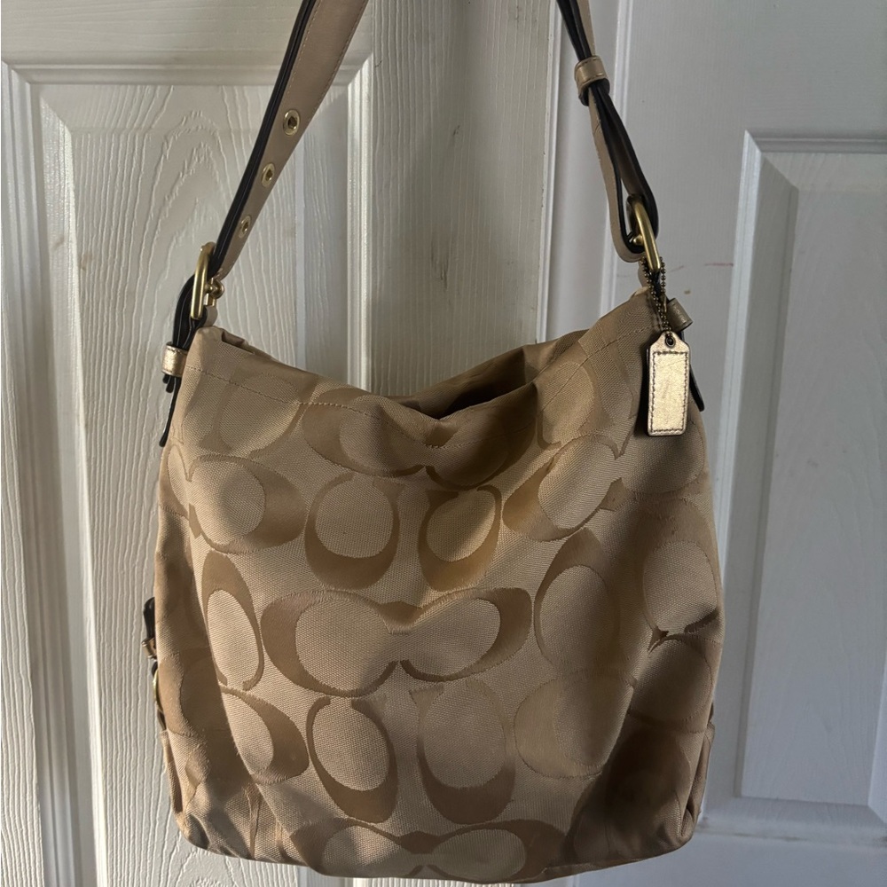 Vintage Coach Shoulder bag